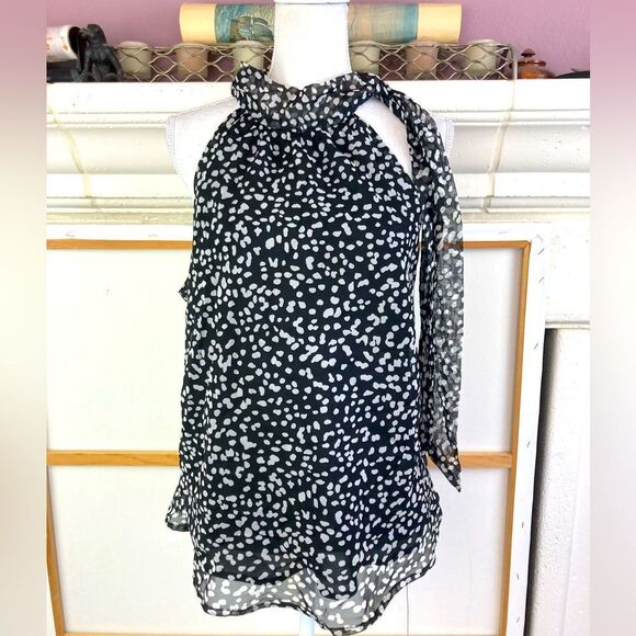 Beautiful tie neck polka dot lined blouse wear as side bow or long NWOT - Picture 2 of 7